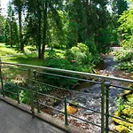 Gaestehaus Kuehnle Apartament *