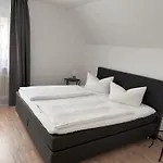 Gaestehaus Kuehnle شقة *