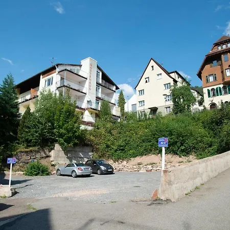 아파트 Gaestehaus Kuehnle *